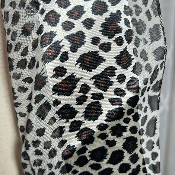 Long rectangle Scarf - Picture 2 of 3